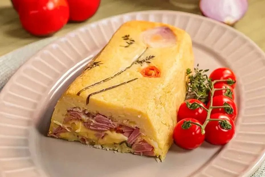 Bolo de batata recheado