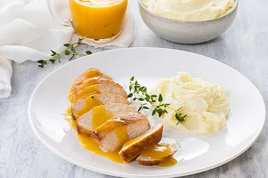 Filé de frango com molho de maracujá