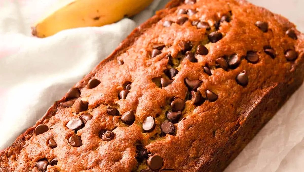 Bolo de banana com farinha de coco