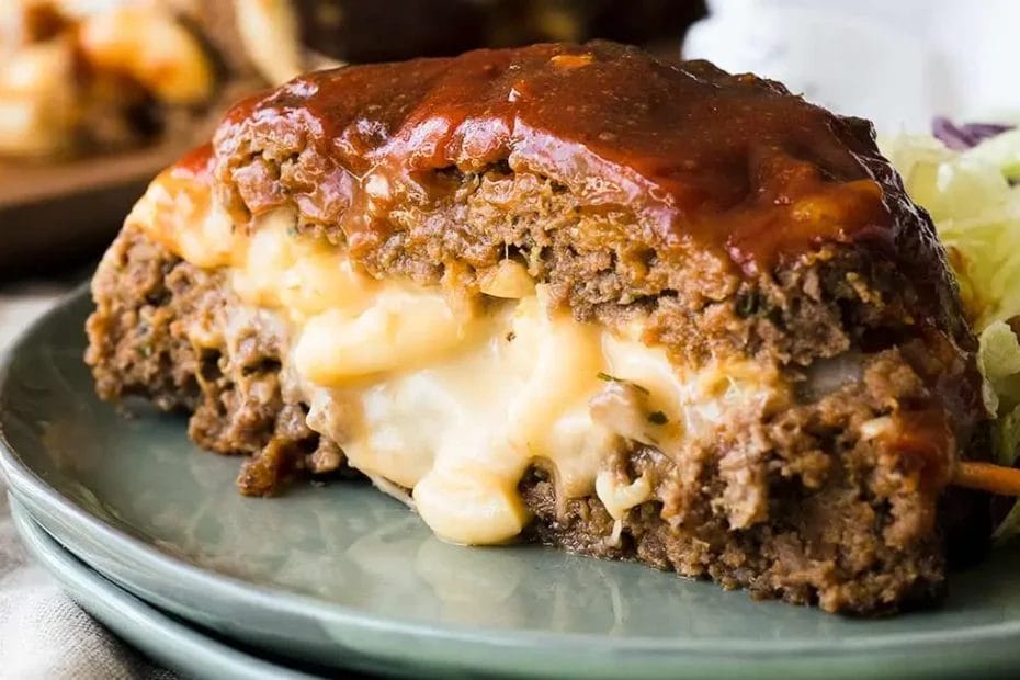 Bolo de carne moída com queijo