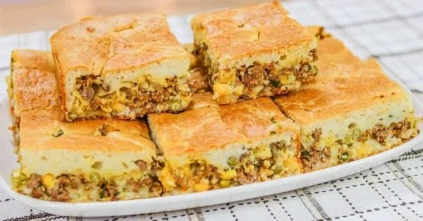 Torta de carne moída de liquidificador