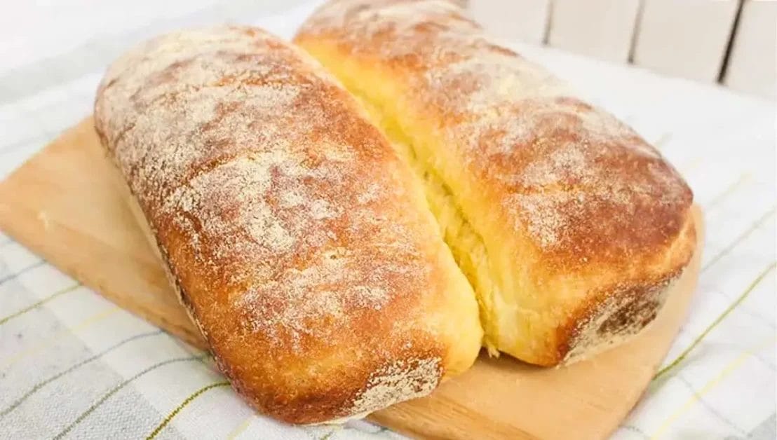 Pão de milho simples e recheado