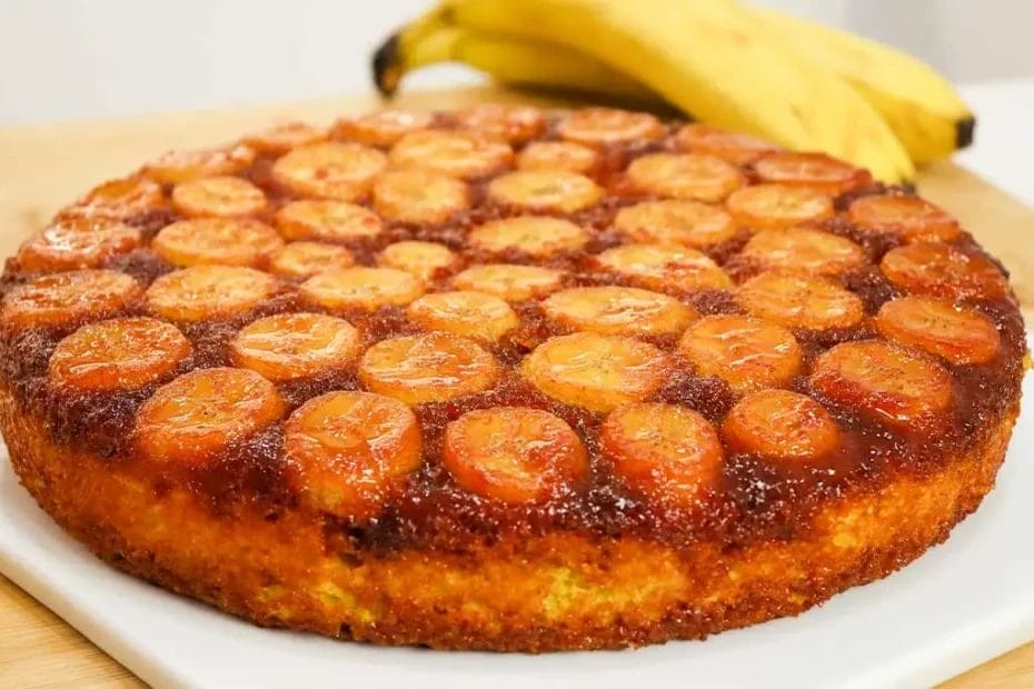 Bolo de banana caramelizada