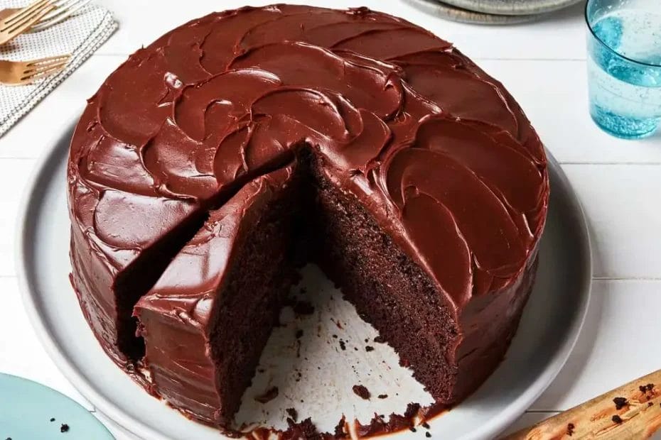 Bolo de chocolate com brigadeiro