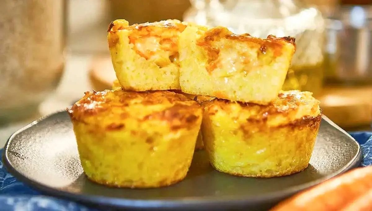 Bolinho de arroz recheado