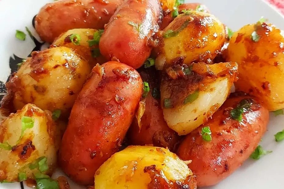 Linguiça com batata na panela de pressão