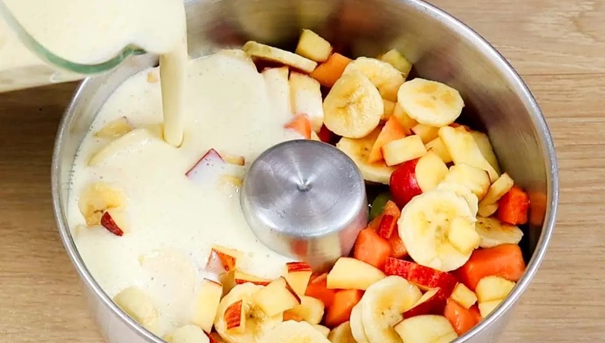 Pudim de frutas de geladeira, um jeito simples e rápido de fazer uma sobremesa super colorida e deliciosa!
