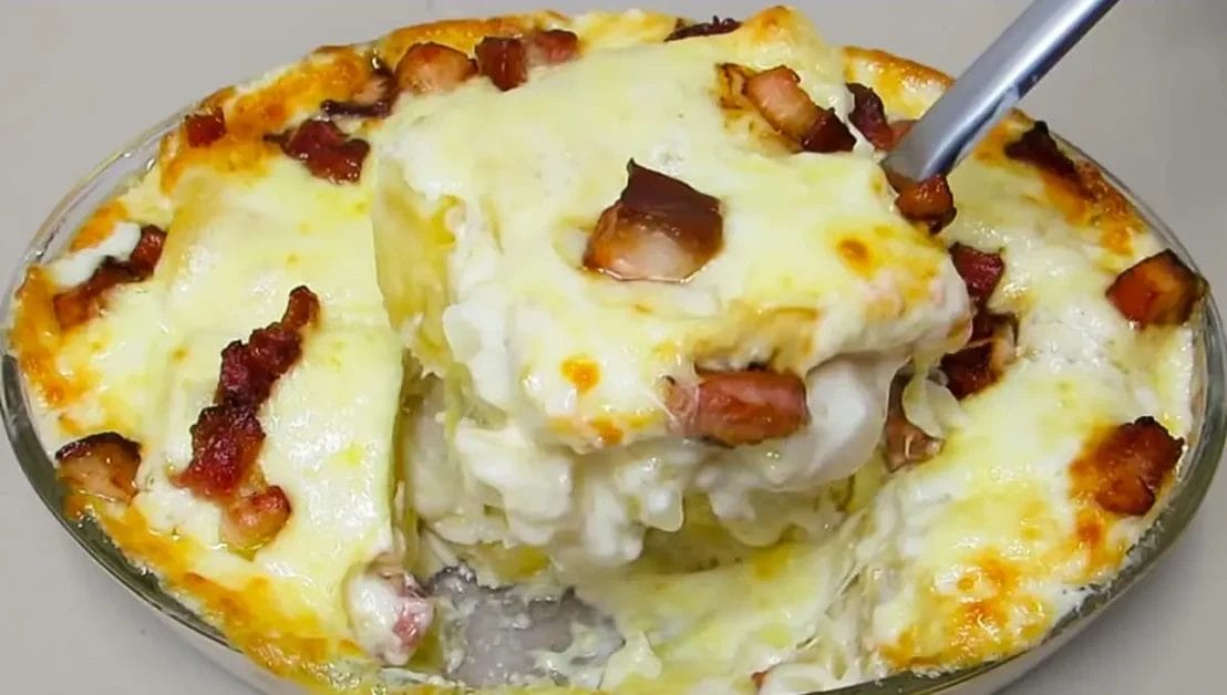 Mandioca gratinada com bacon